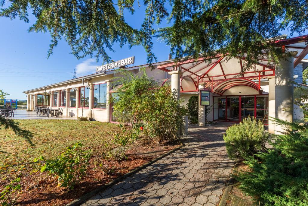 Aliotel Cazères-sur-lʼAdour Buitenkant foto
